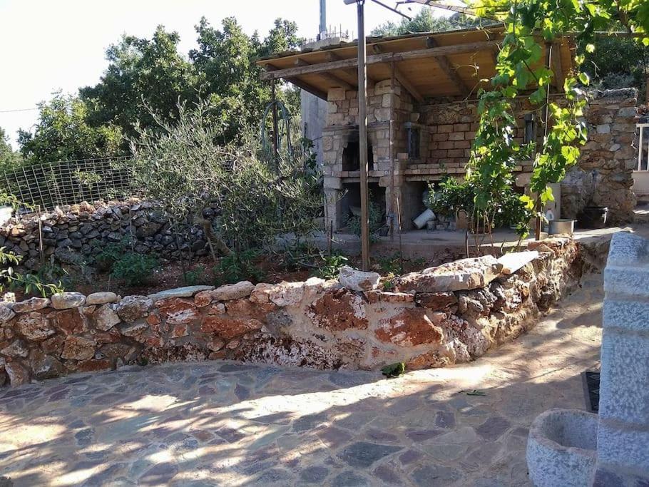 Find Your Peace In A Traditional Country House!! Láyia Екстериор снимка