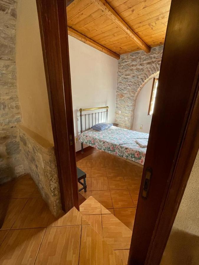 Find Your Peace In A Traditional Country House!! Láyia Екстериор снимка