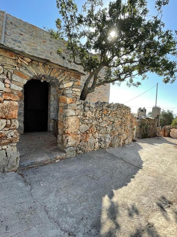 Find Your Peace In A Traditional Country House!! Láyia Екстериор снимка