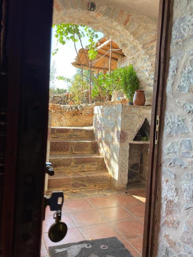 Find Your Peace In A Traditional Country House!! Láyia Екстериор снимка