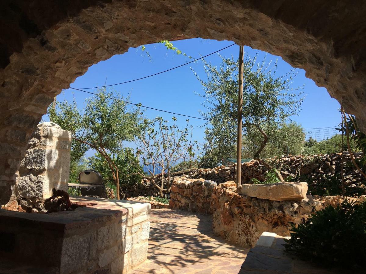Find Your Peace In A Traditional Country House!! Láyia Екстериор снимка